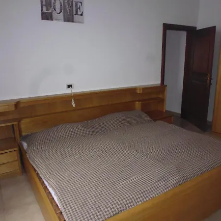 Haus Staffe 2 Appartamento Tresana